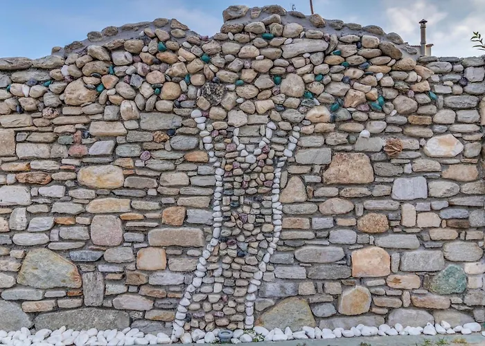 Pegasus-adult Friendly 3* לימנאס