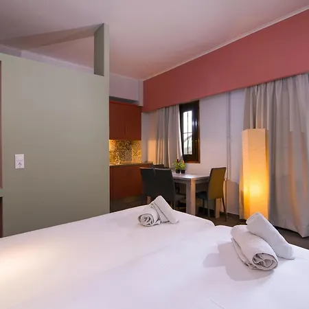 מלון Pegasus-adult Friendly לימנאס