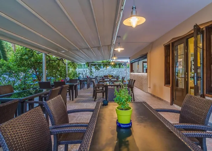 Pegasus-adult Friendly Hotel